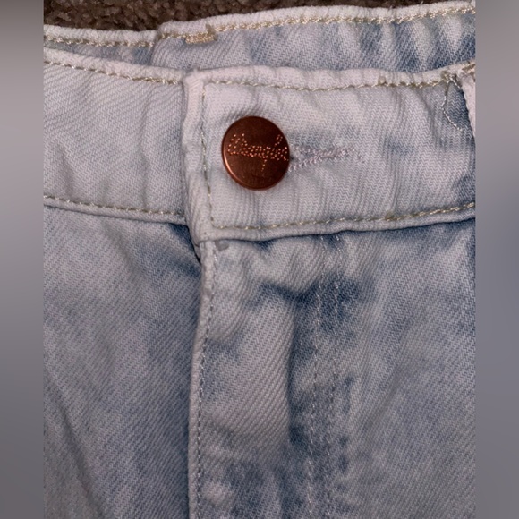 Wrangler Bootcut Jean - Picture 2 of 5